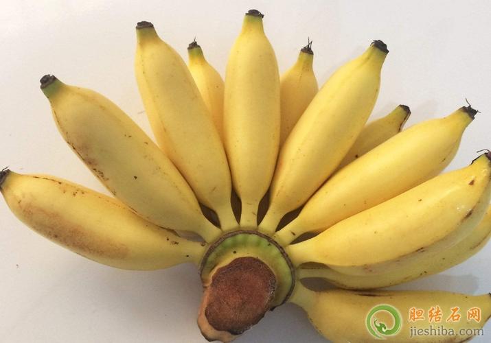 摘除胆囊多久可以吃香蕉(摘除胆囊多久可以吃香蕉和苹果)